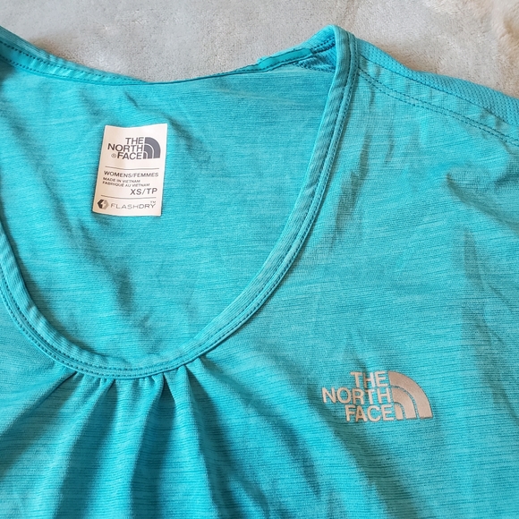 North face Bozeman, MT inspired workout top - Picture 4 of 4